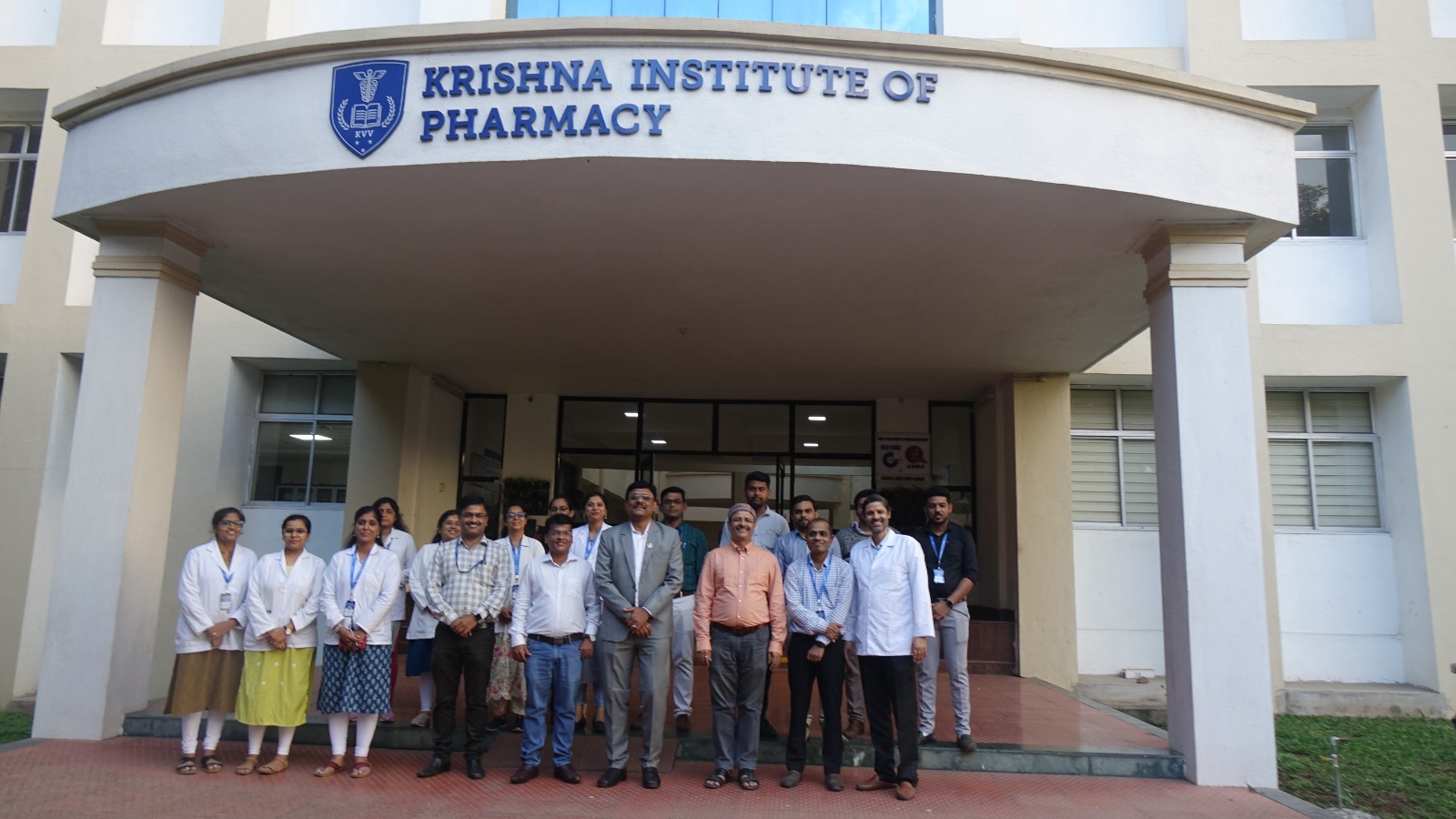 whatsapp image 2025 12 17 at 13.50.28 (1)